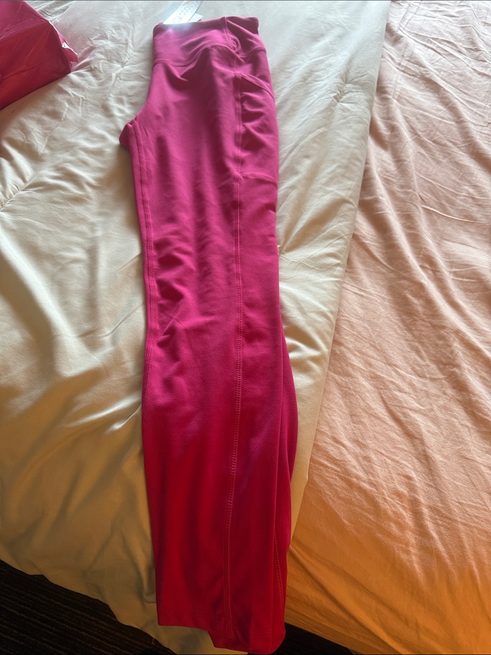 Women's High-Rise Pink Leggings